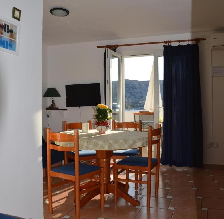 Apartments Burcul Pag 帕格 外观 照片