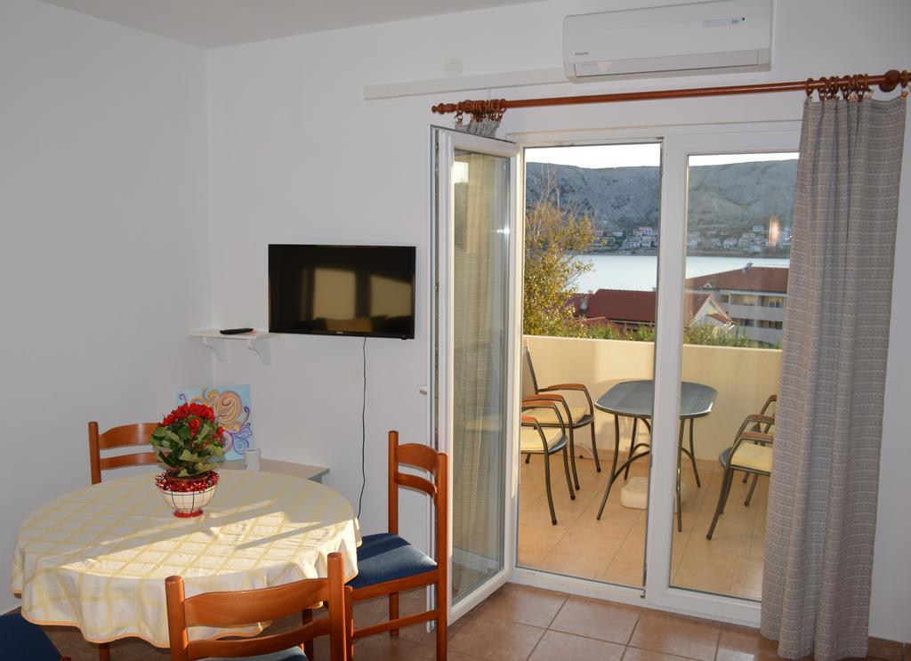 Apartments Burcul Pag 帕格 外观 照片