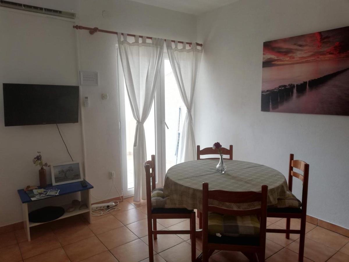 Apartments Burcul Pag 帕格 外观 照片